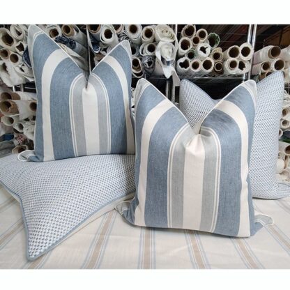 COMPANION PACIFICA PILLOW / BLUE - Image 3