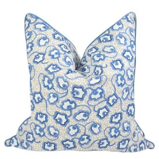IVY PILLOW IN BLUE