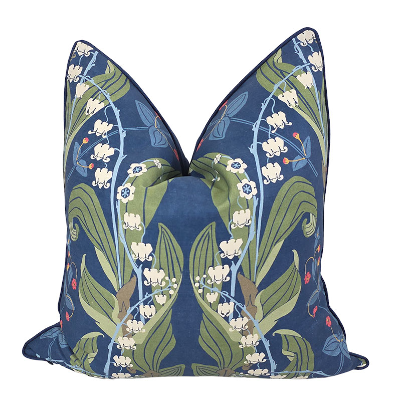 LILY OF THE VALLY PILLOW IN NAVY