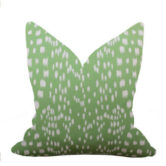 LEAF GREEN LES TOUCHES PILLOW