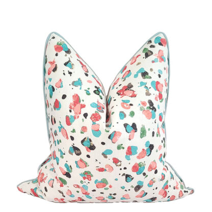 LOTTIE PILLOW IN SALMON