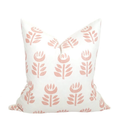 BERMUDA COLLECTION LOTUS FLOWER PILLOW / BLUSH