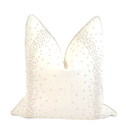 LOW PEBBLE PILLOW IN NATURAL