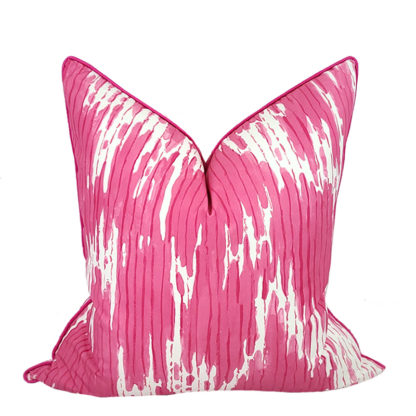PALM BEACH COLLECTION MAVERICK PILLOW COVER  / PINK
