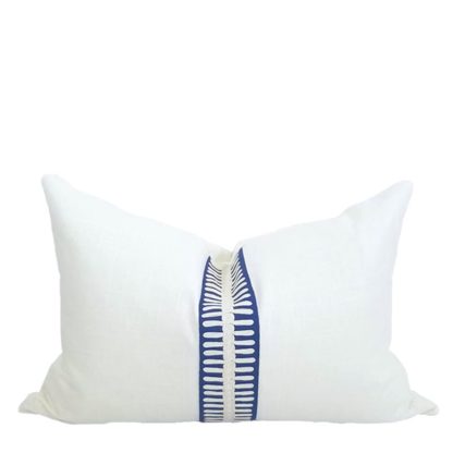 NEWPORT COLLECTION NORA PILLOW / SIZE OPTIONS