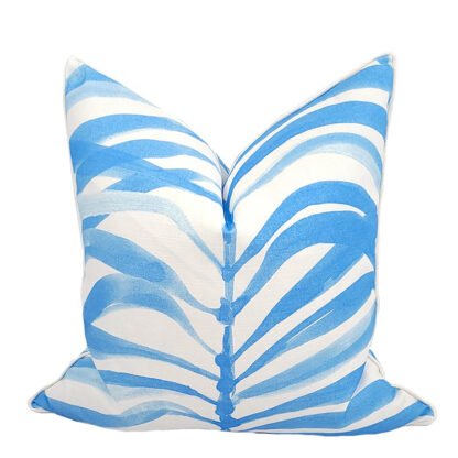 SANIBEL COLLECTION PALM FROND PILLOW COVER / AZURE