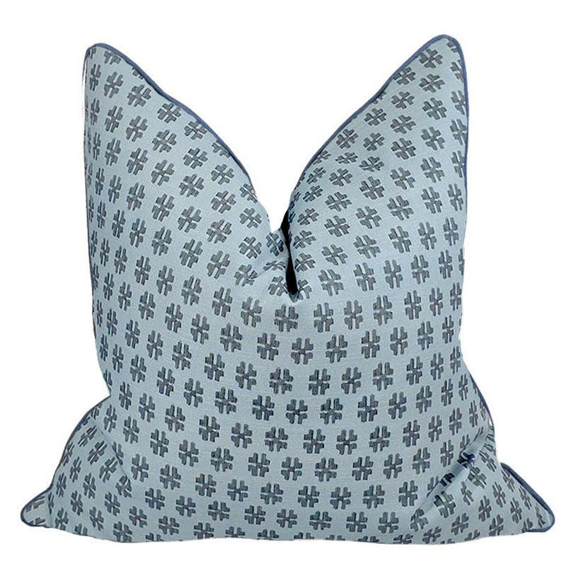 PUZZLE PILLOW