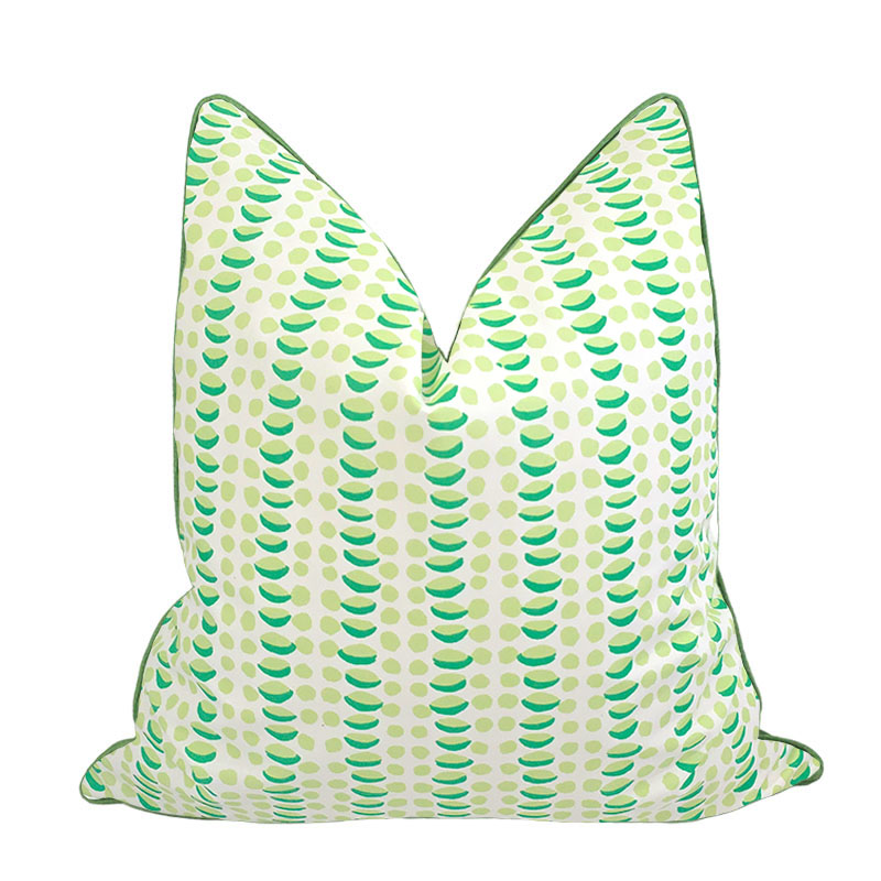 Spot That Pillow in green