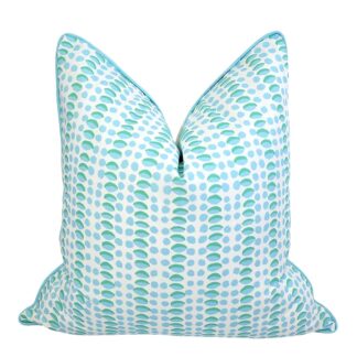 SPOT THAT PILLOW IN TIFFANY AND GREEN