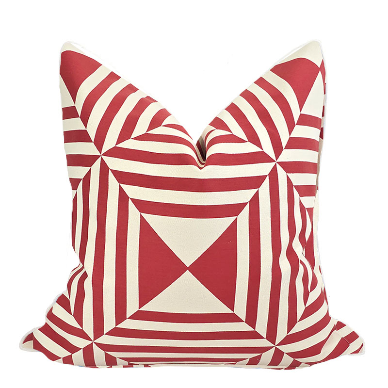 SQUARES PILLOW IN RED