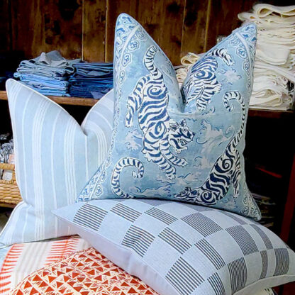BISCAYNE COLLECTION BONGOL TIGER PILLOW / BLUE - Image 2