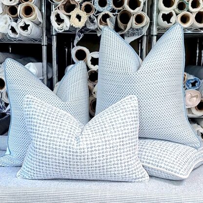 COMPANION PACIFICA PILLOW / BLUE - Image 4