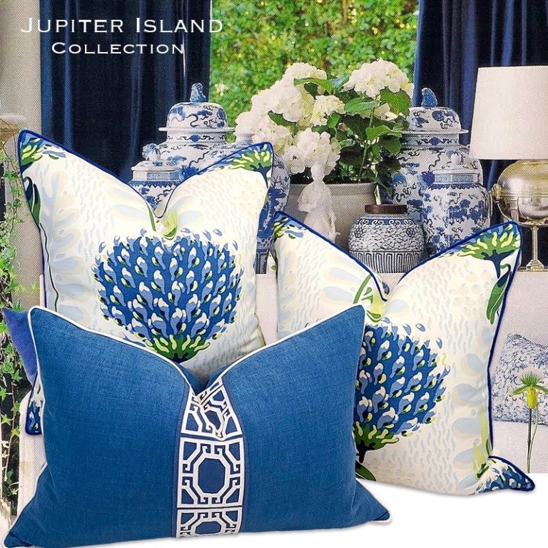 JUPITER ISLAND COLLECTION GATEHOUSE PILLOW / BERMUDA BLUE / ALL SIZES