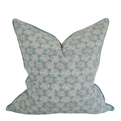 LAGUNA BEACH COLLECTION PRADA PILLOW COVER / MINERAL