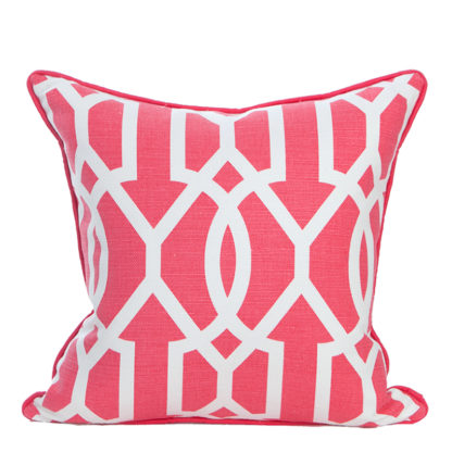 PALM BEACH COLLECTION SEA GATE PILLOW COVER / PINK